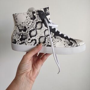 OTBT Leather Black and White Snake Print Sneakers